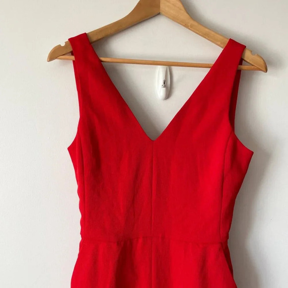 Aritzia Wilfred Ecoulement Jumpsuit V Neck Tie Back Red Size 2 - Picture 5 of 8